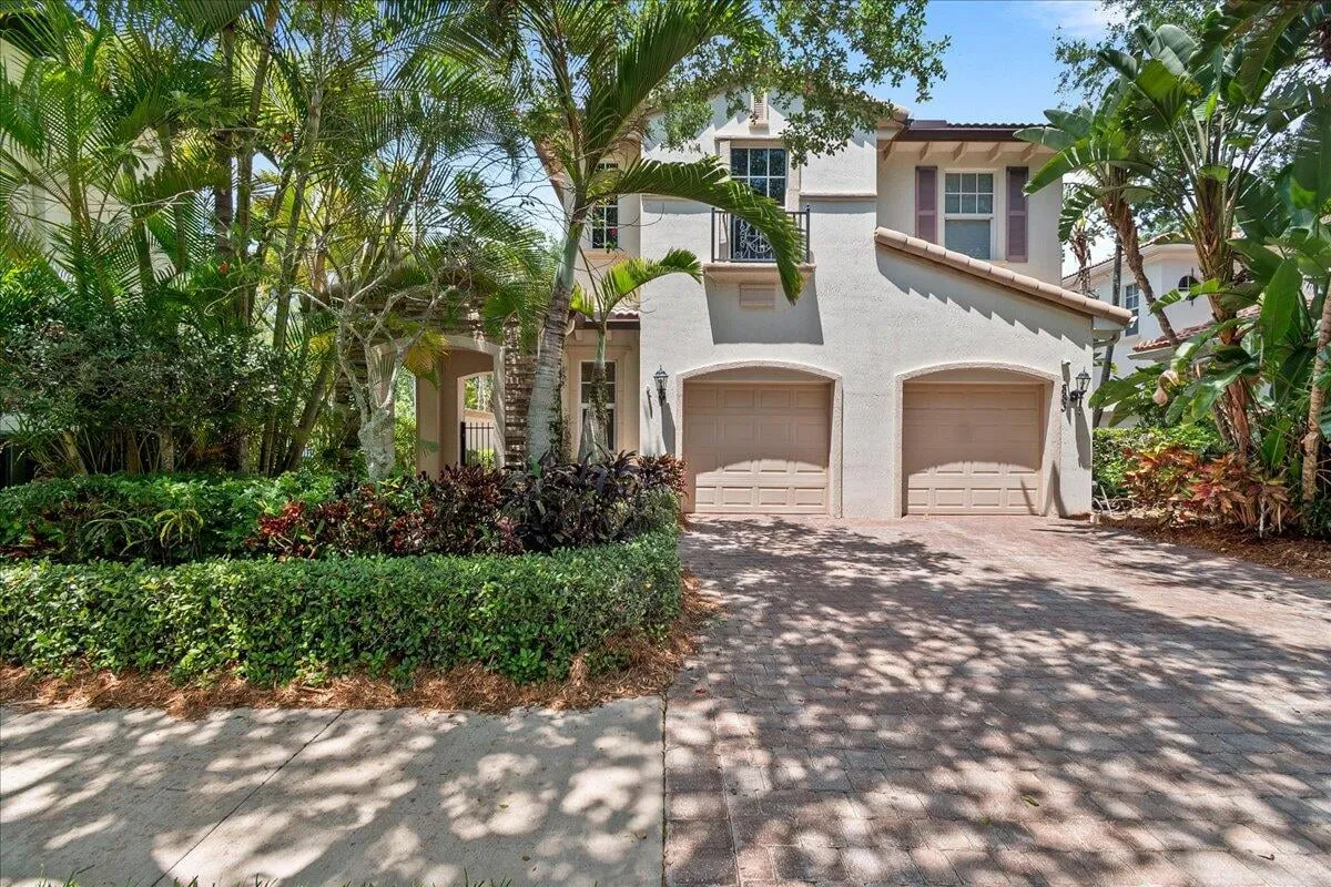 Evergrene Palm Beach Gardens Residence