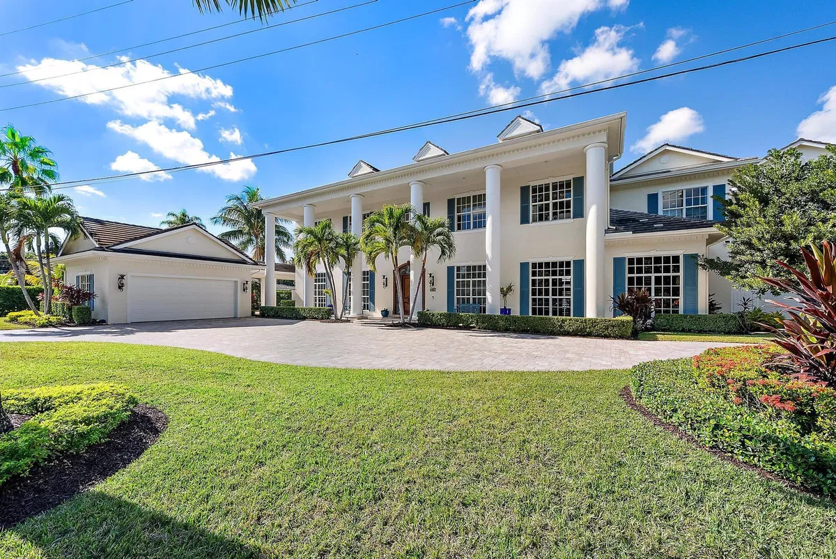 Residence photo 82