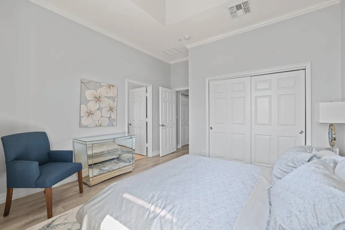 Residence photo 55