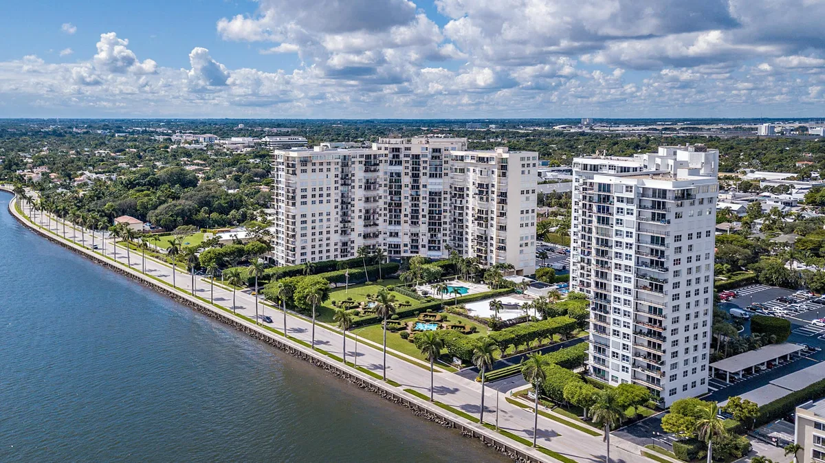 1801 S Flagler Unit 1007 photo 10