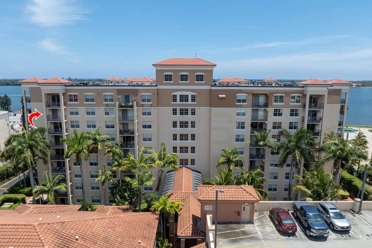 Flagler Pointe Unit 824 photo 55