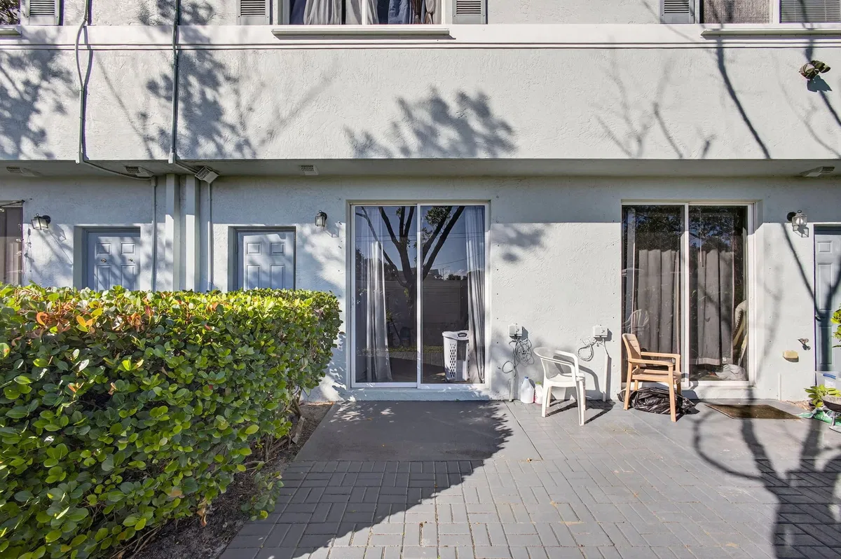 Residence photo 28