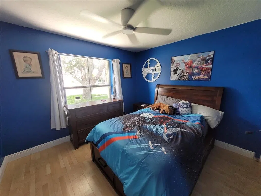 Residence photo 22
