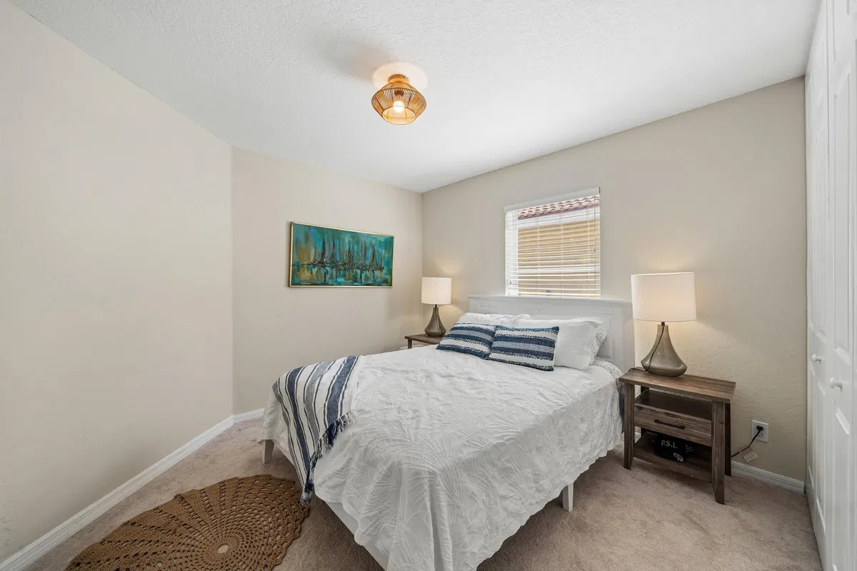 Residence photo 25