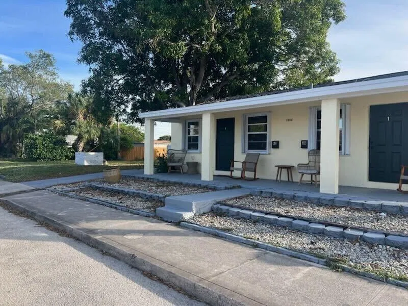 Residence photo 4