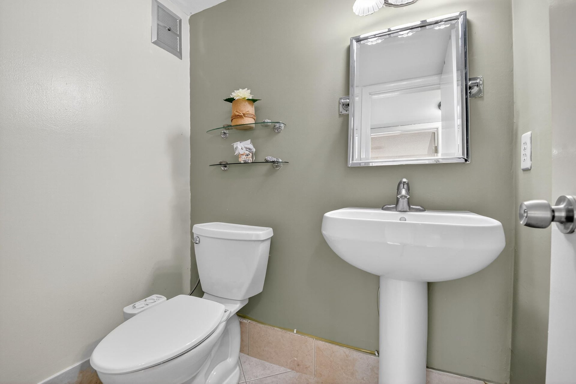 Residence photo 10