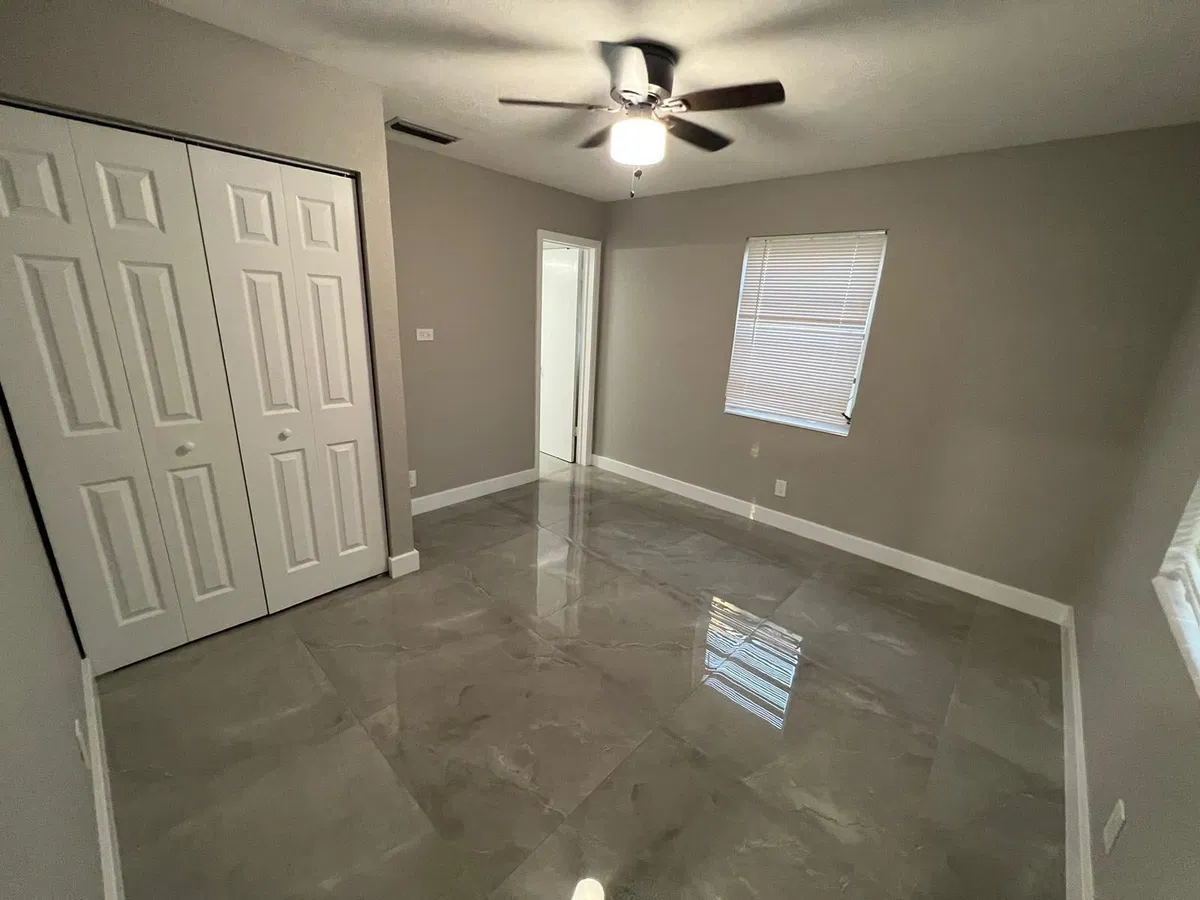 Residence photo 10