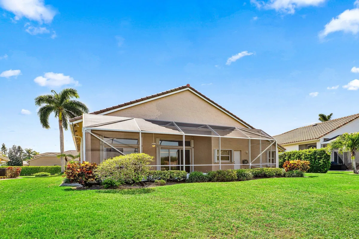 Boca Isles Residence photo 28
