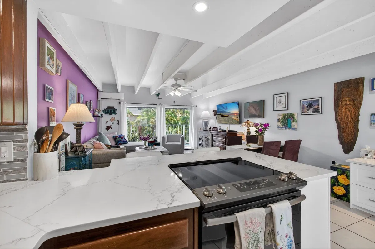 4001 S Ocean South Palm Beach Unit 218