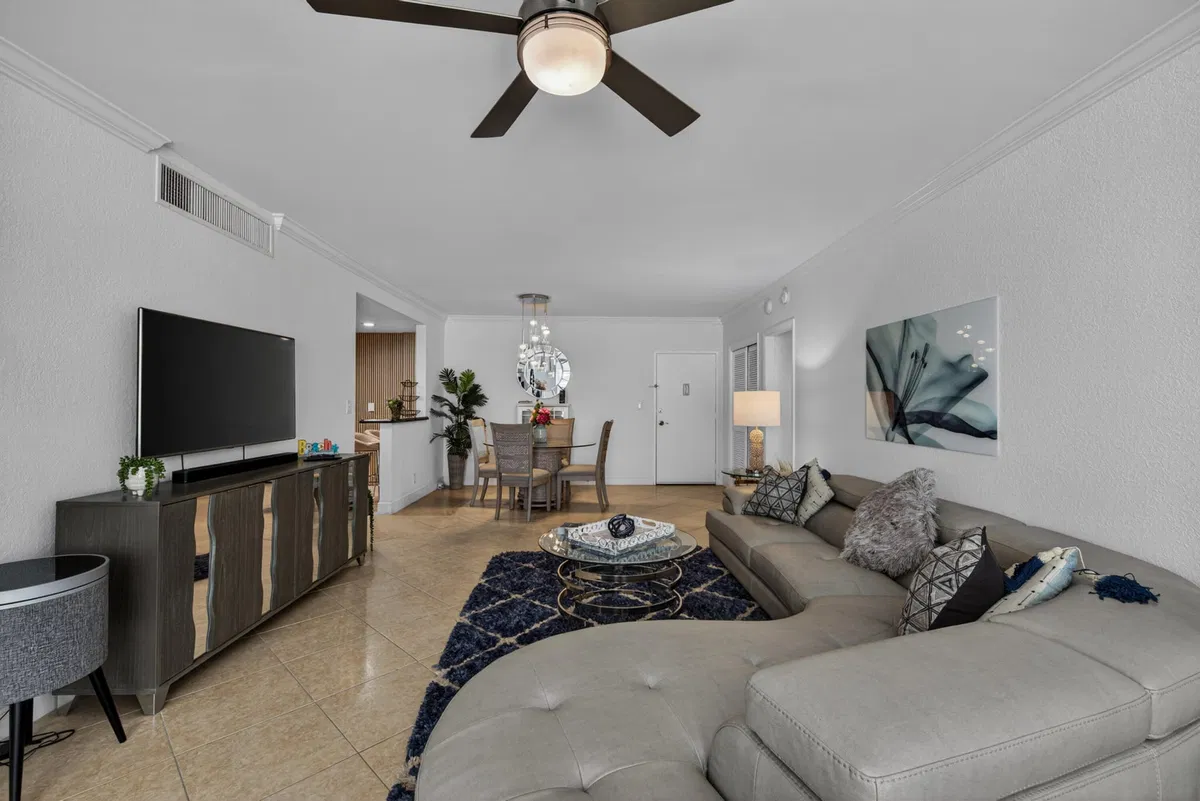 Boca Raton Unit 1n photo 19