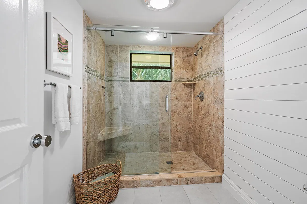 Jonathan's Landing Jupiter FL Unit 206 photo 16
