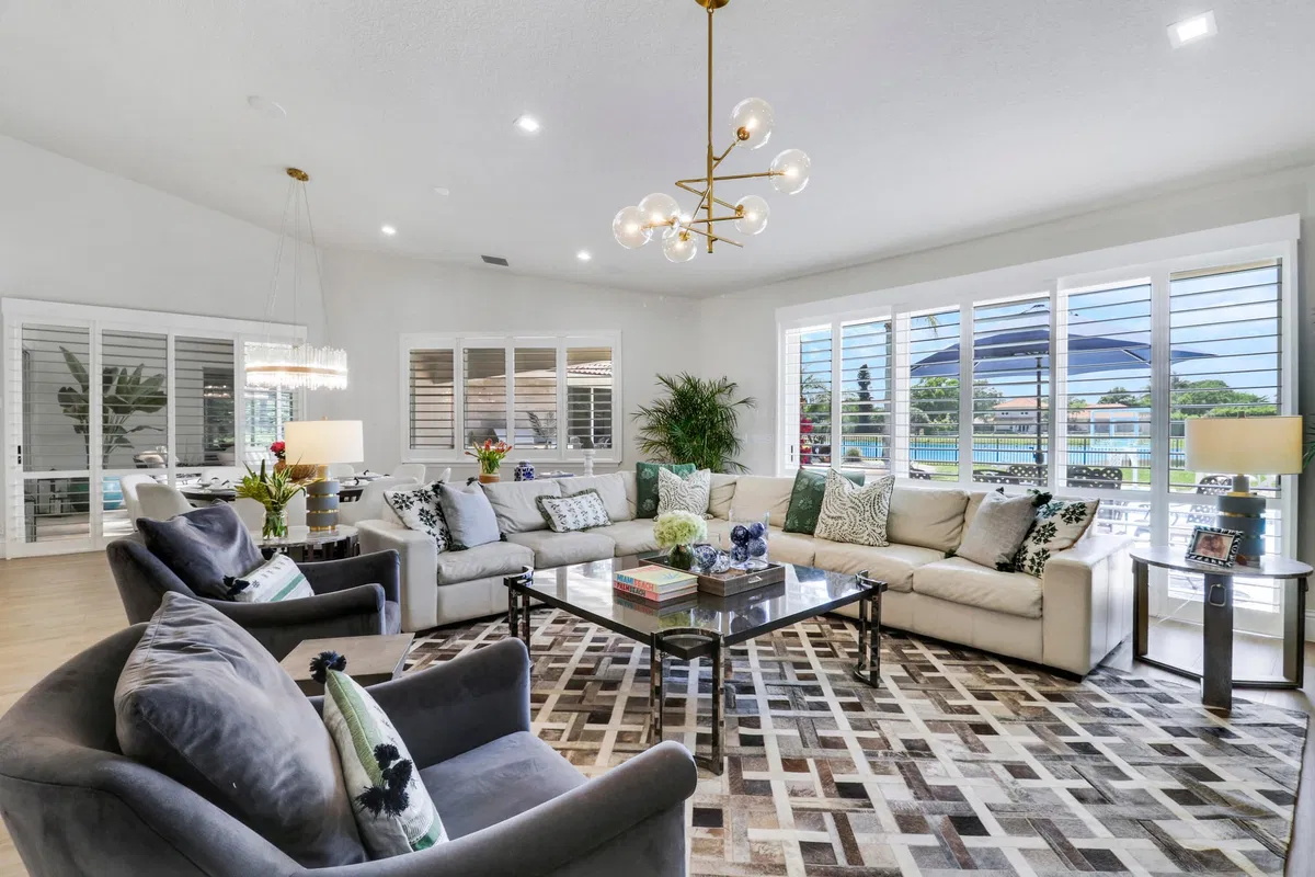 Steeplechase Residence photo 31