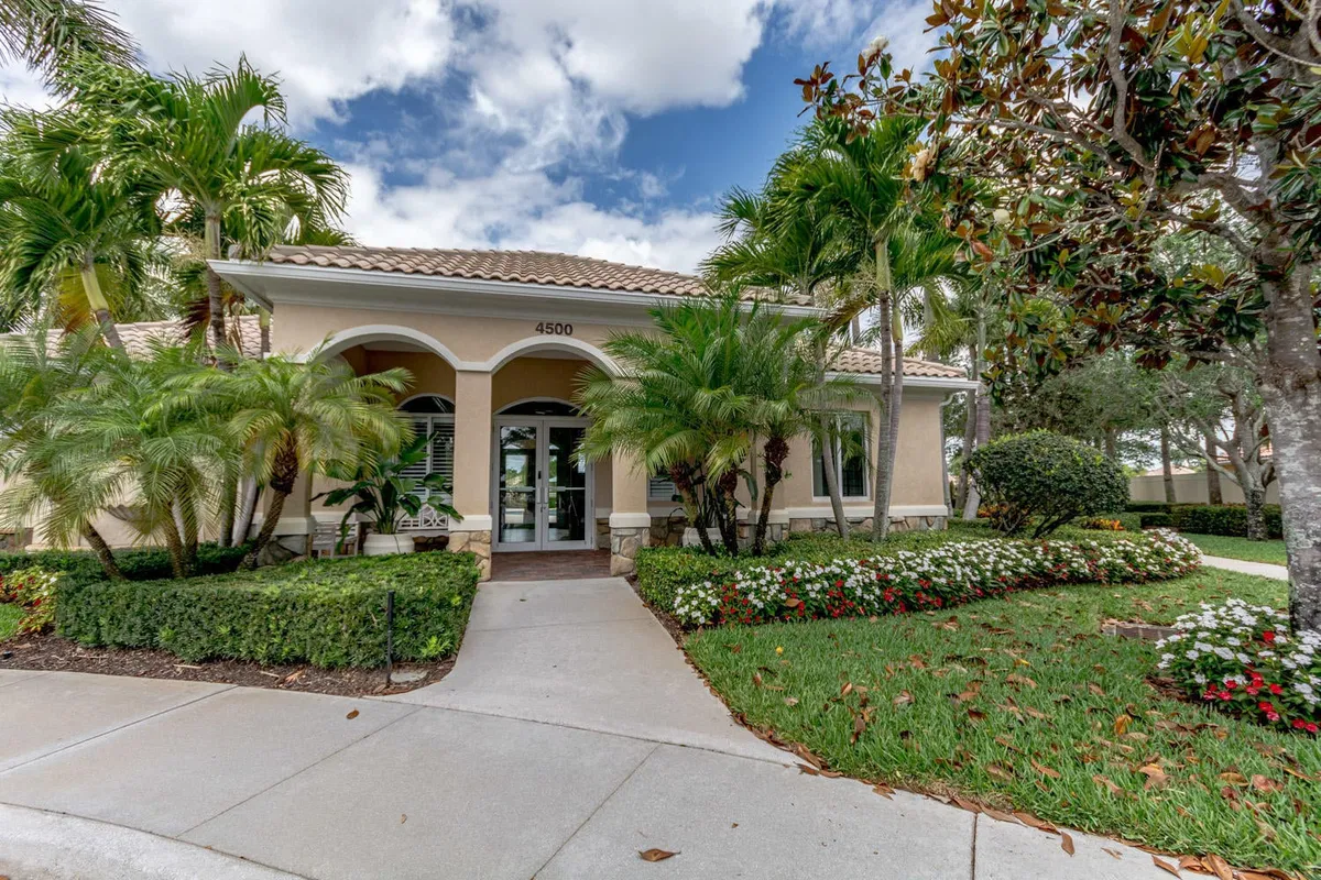  Residence photo 43