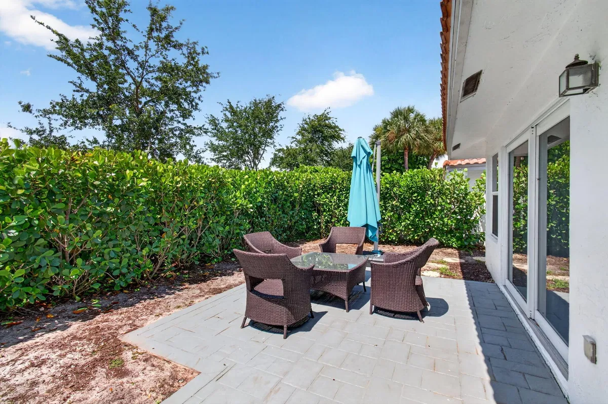 Residence photo 31