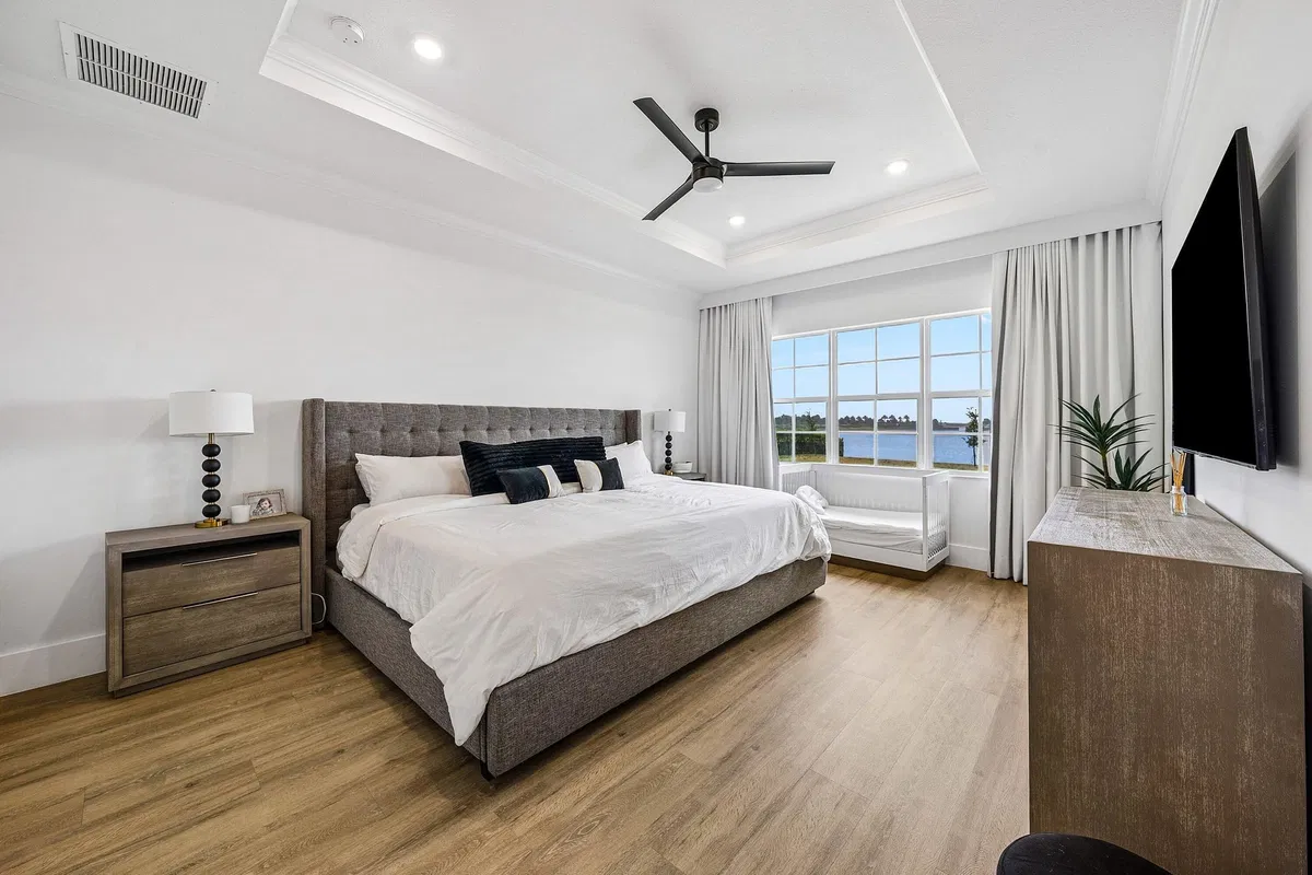 Residence photo 25