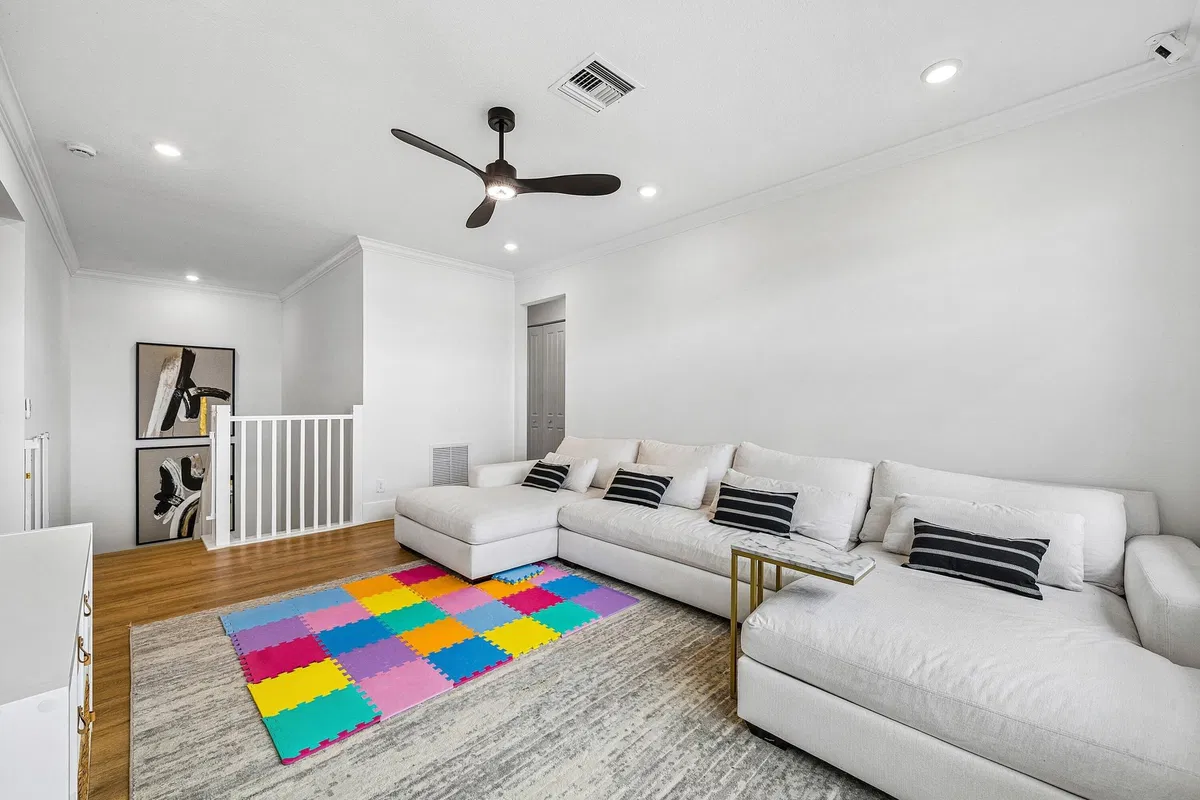 Residence photo 31