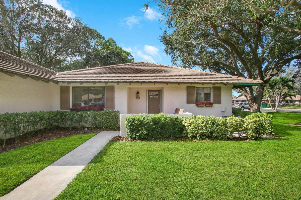 PGA National Palm Beach Gardens Residence photo 19