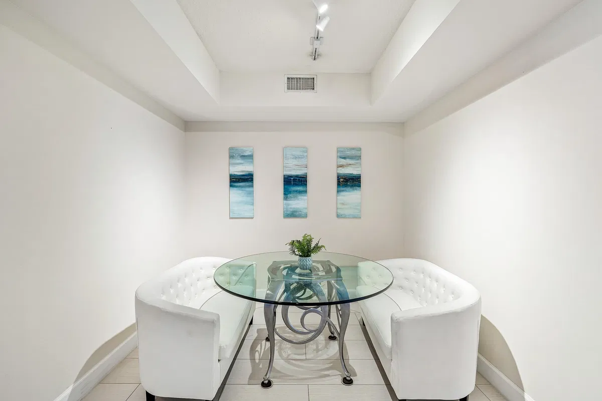 Pineapple Grove Village Condominiums Unit 2503 photo 7