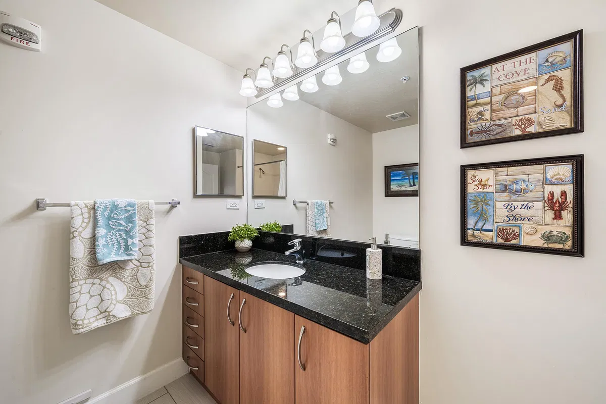 Pineapple Grove Village Condominiums Unit 2503 photo 16