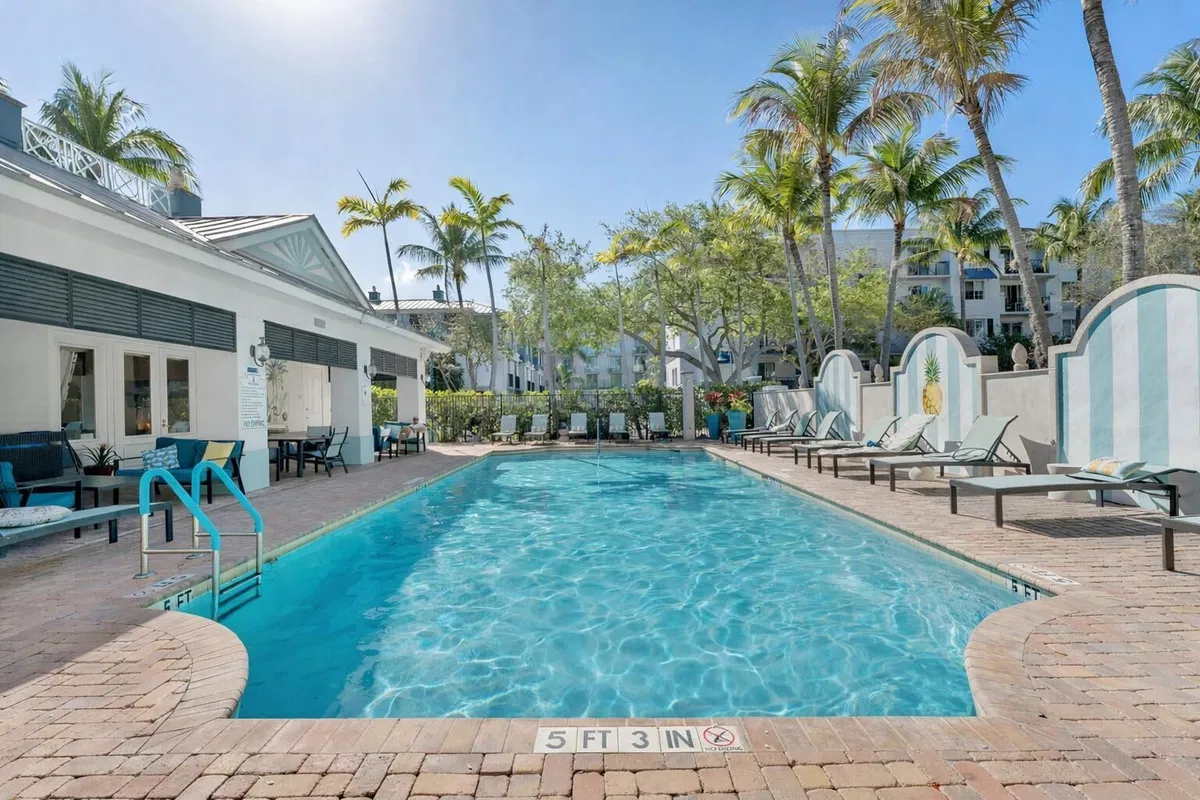 Pineapple Grove Village Condominiums Unit 2503 photo 31