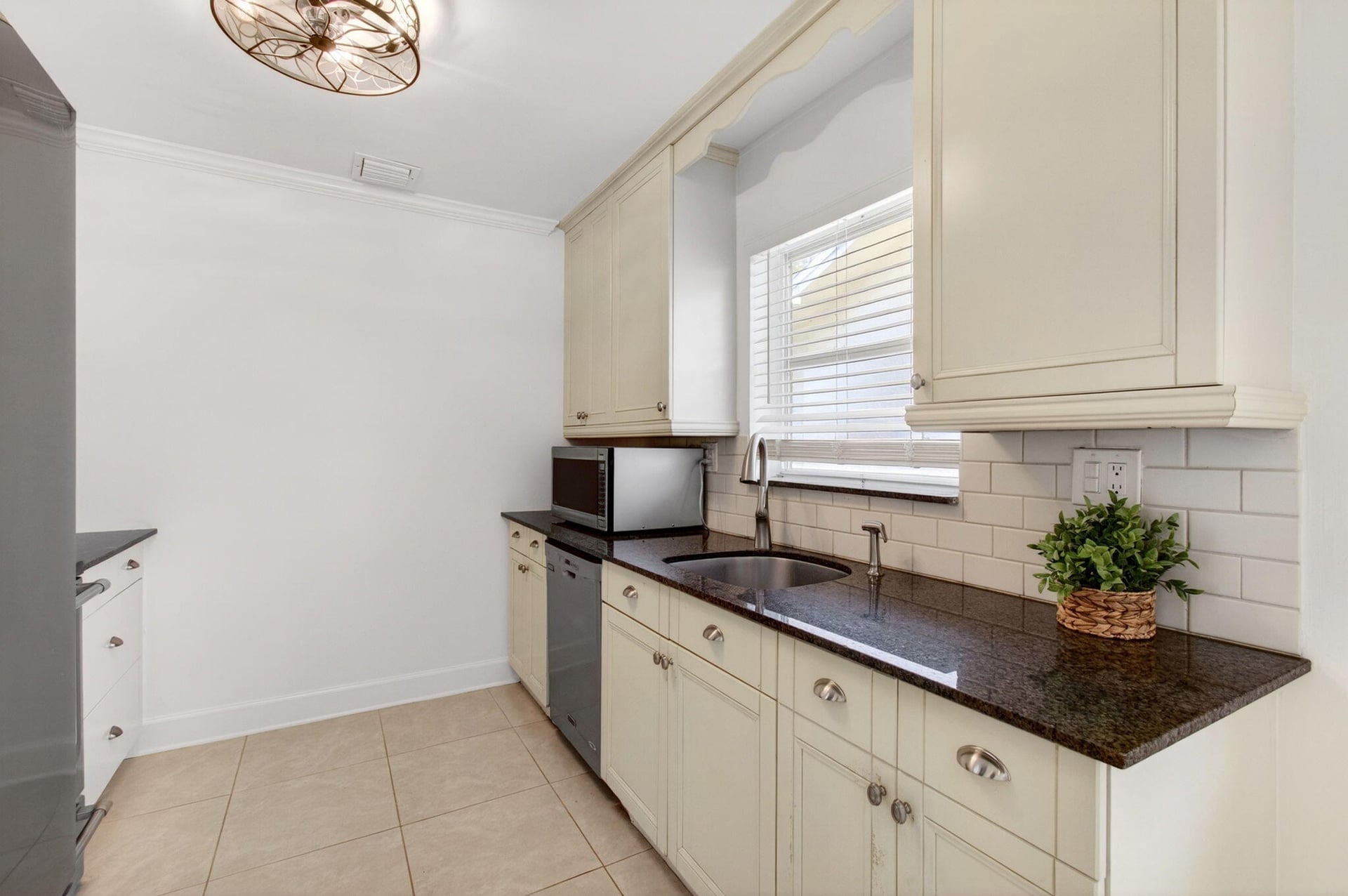 Residence photo 19