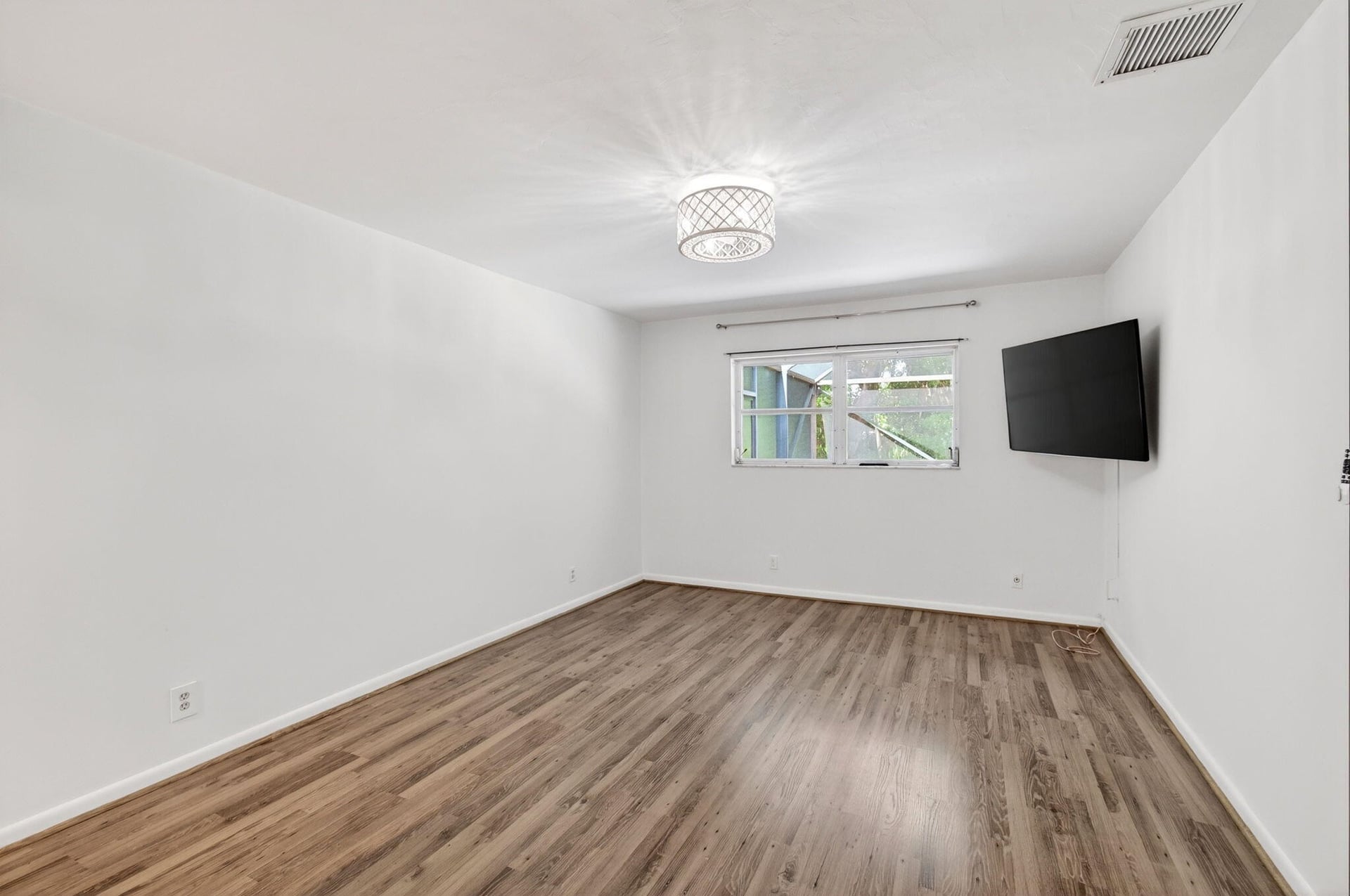 Residence photo 28