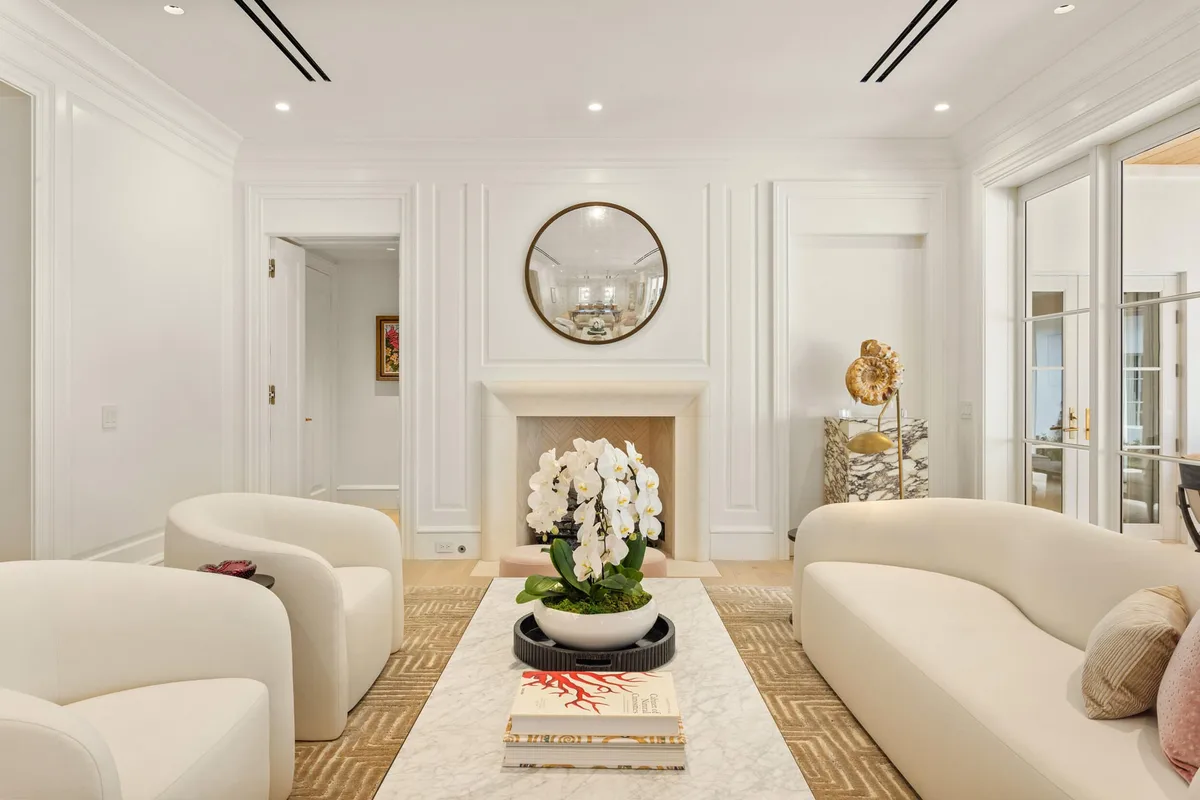 North End Palm Beach Residence photo 7
