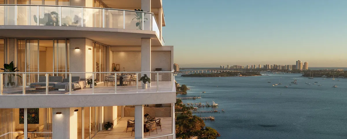 Alba Palm Beach Unit 1402 photo 19