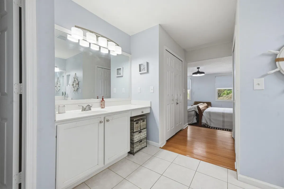 Residence photo 28