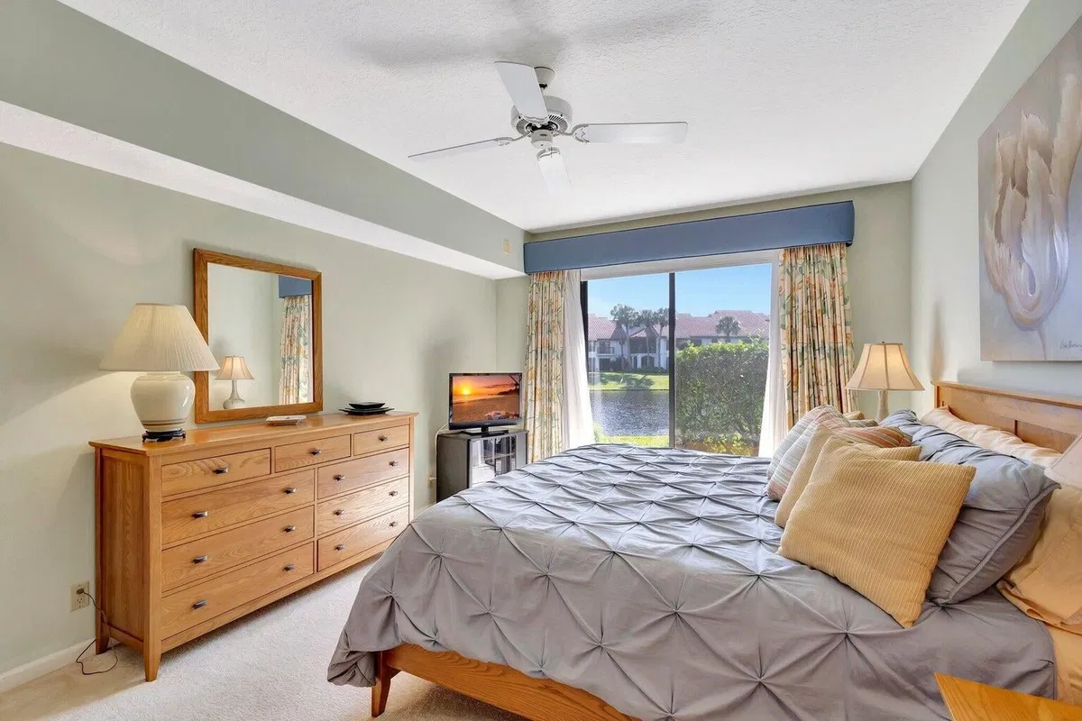 Jonathan's Landing Jupiter FL Unit 151 photo 13