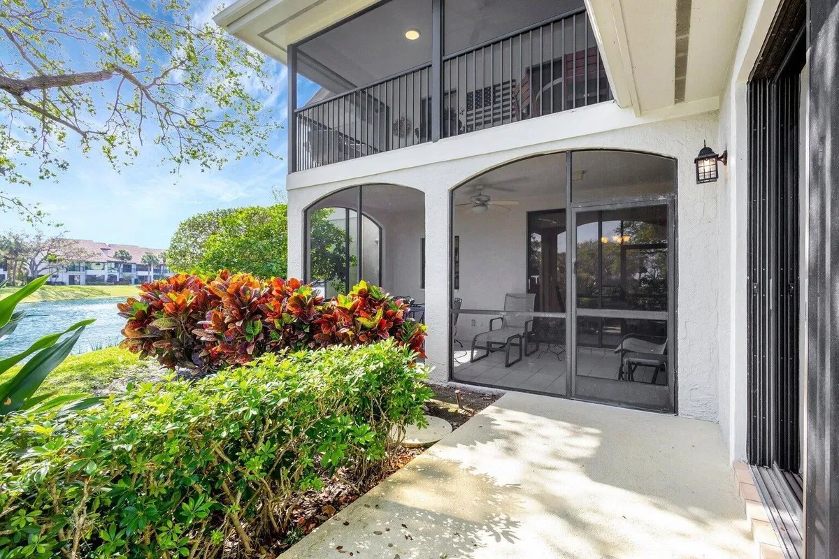 Jonathan's Landing Jupiter FL Unit 151 photo 25
