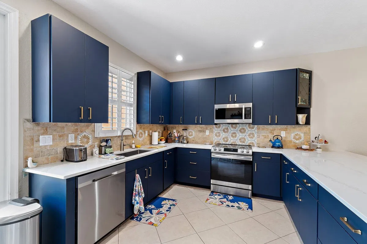 Canterbury Place Residence photo 19