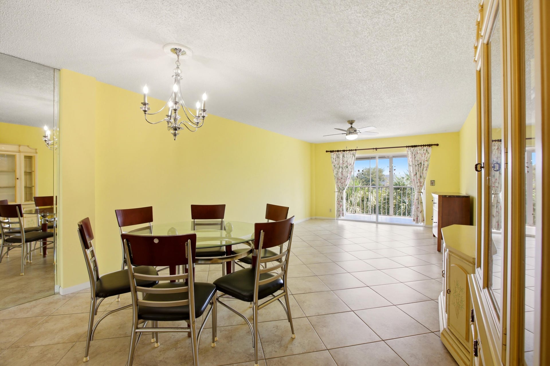 Unit 407 photo 10