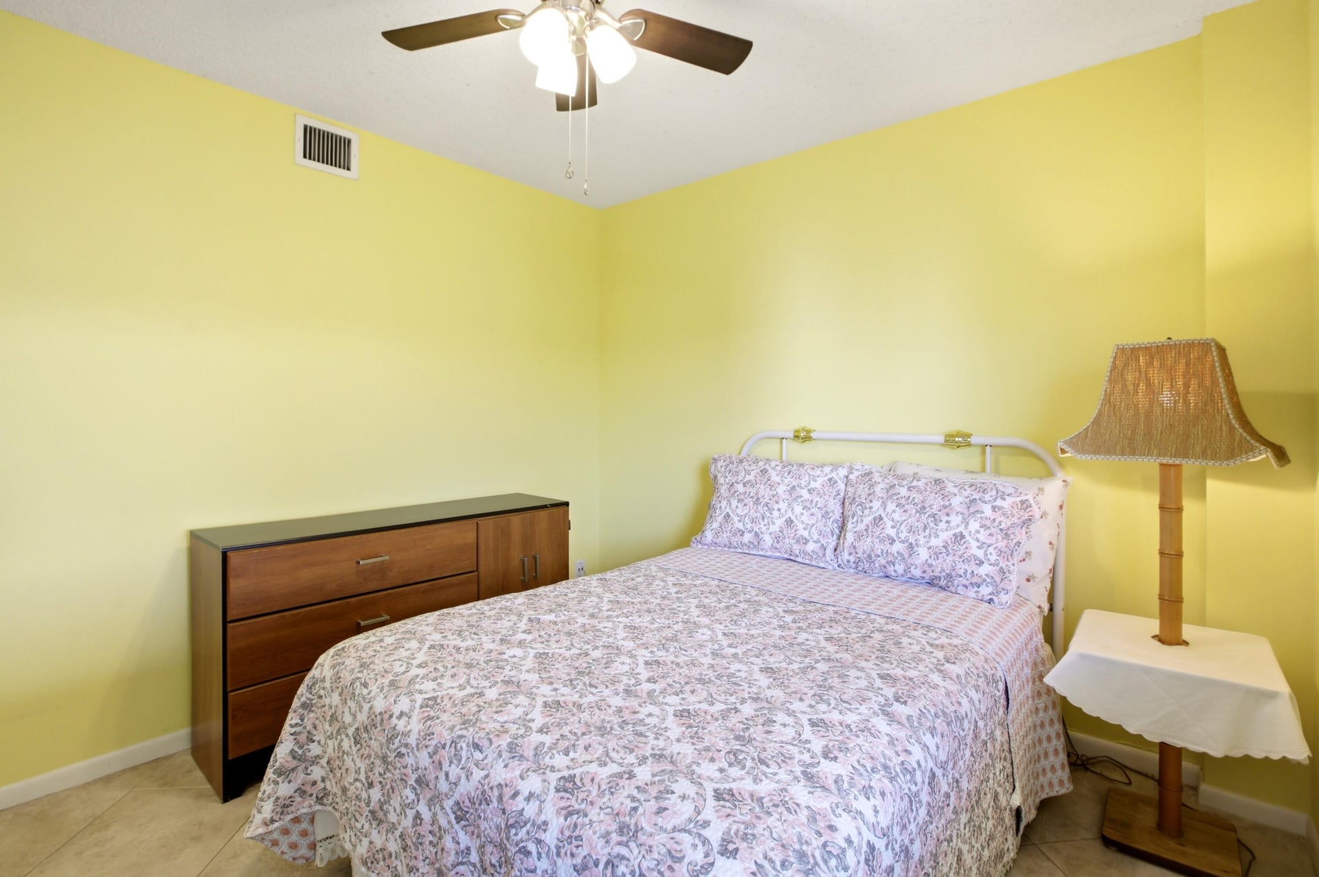 Unit 407 photo 19