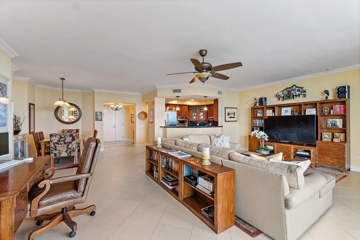 The Landmark Palm Beach Gardens Unit 902b photo 7