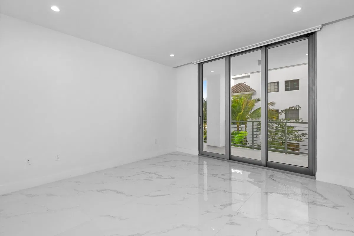 Royal Palm Residences Boca Raton Unit 201 photo 31