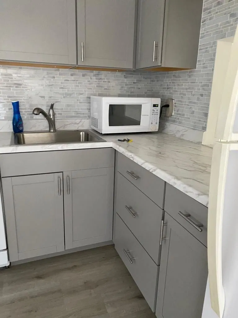 Unit 206 photo 4