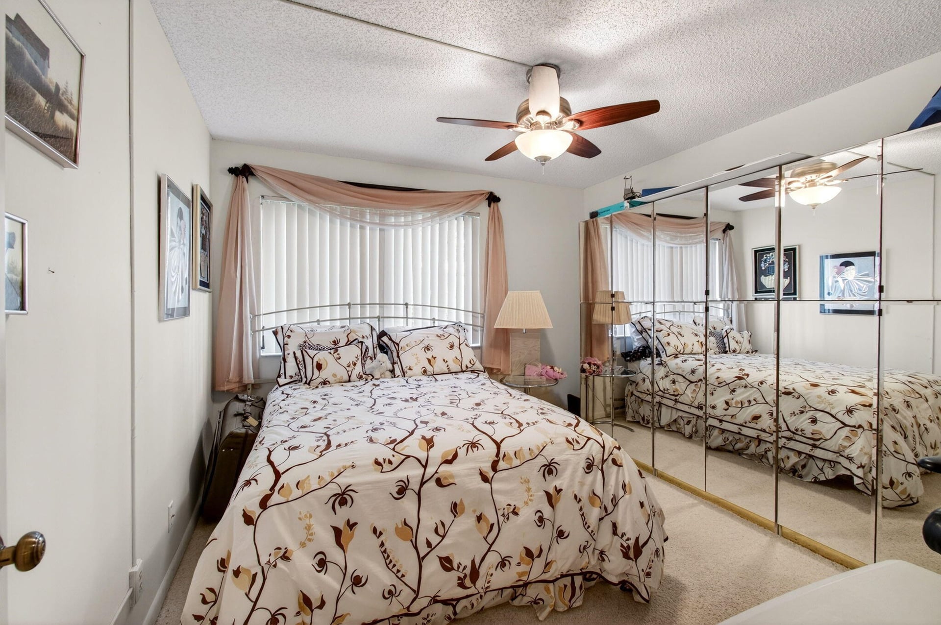Unit 104 photo 34