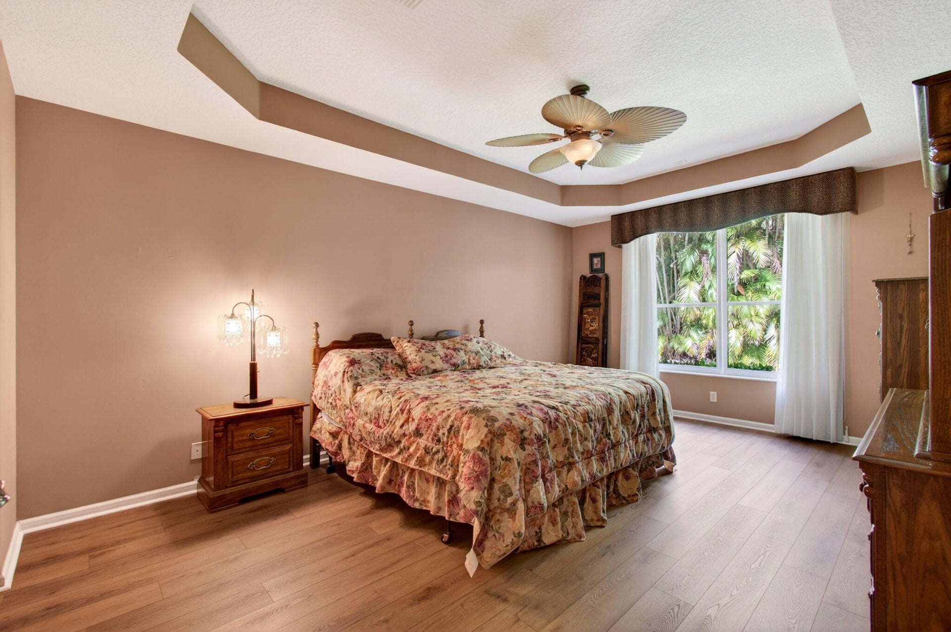  Residence photo 16