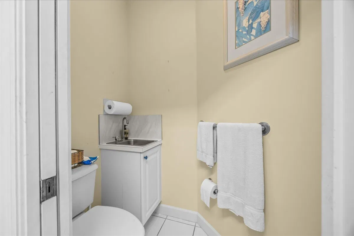 Harbour Ridge Residence photo 37