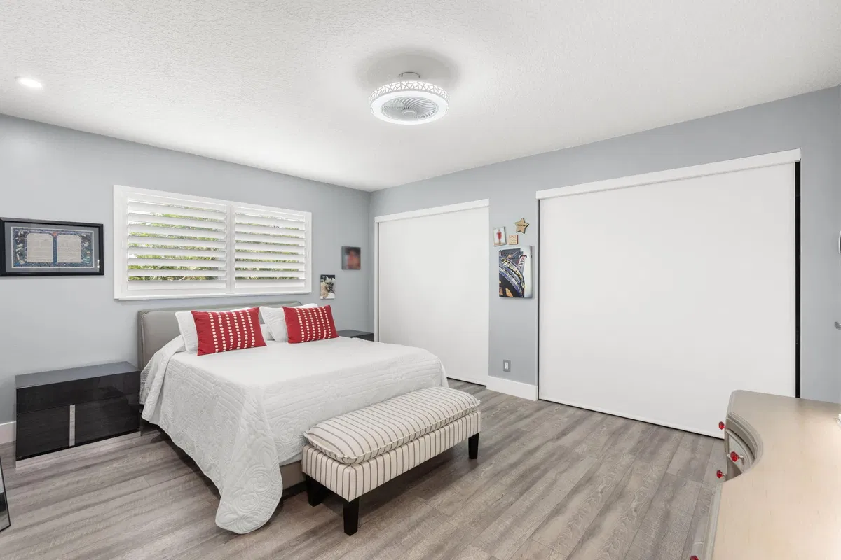  Residence photo 10