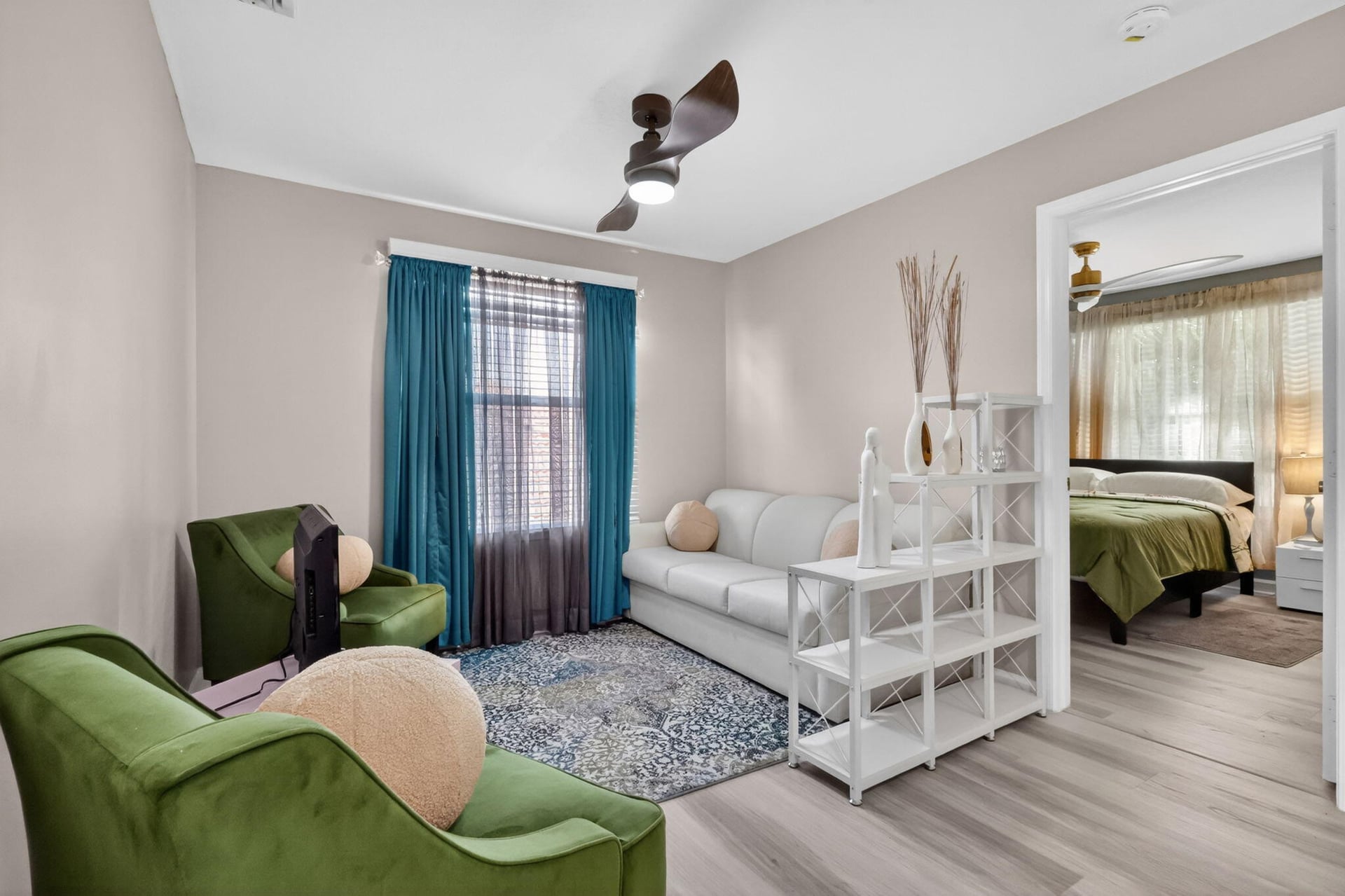 Residence photo 34