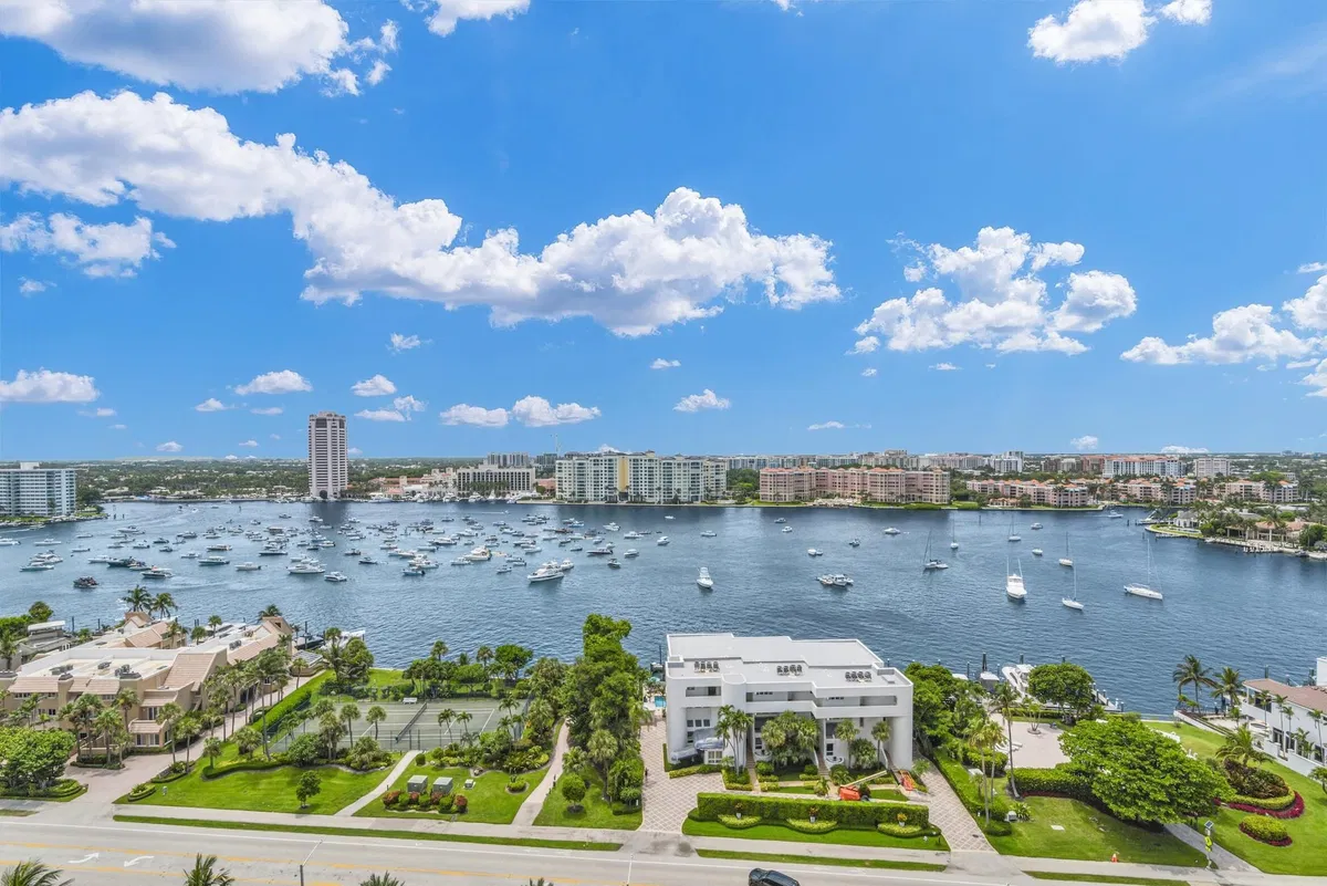 550 S Ocean Boca Unit 1009 photo 13