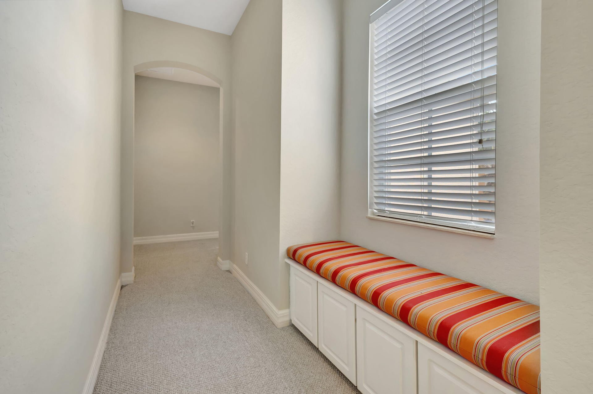 Canterbury Place Residence photo 28