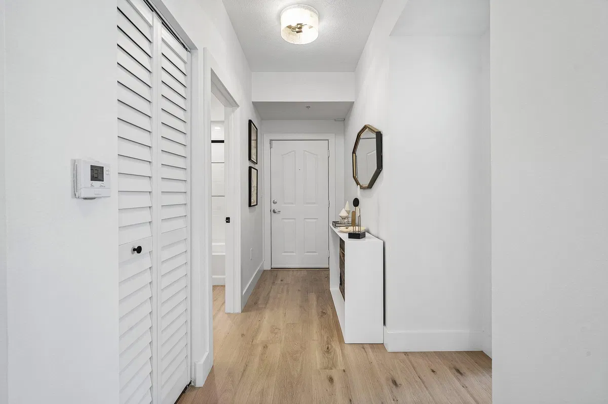 Pineapple Grove Village Condominiums Unit 1209 photo 4