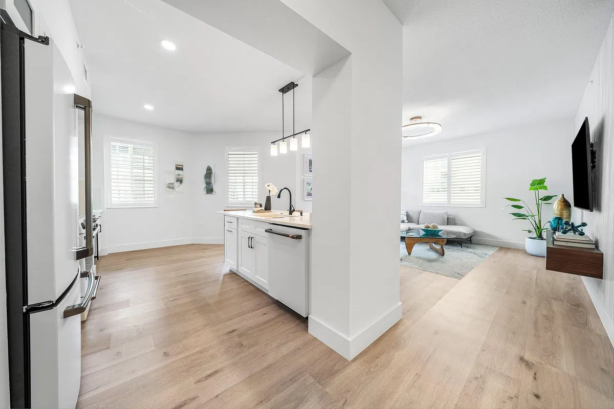 Pineapple Grove Village Condominiums Unit 1209 photo 7