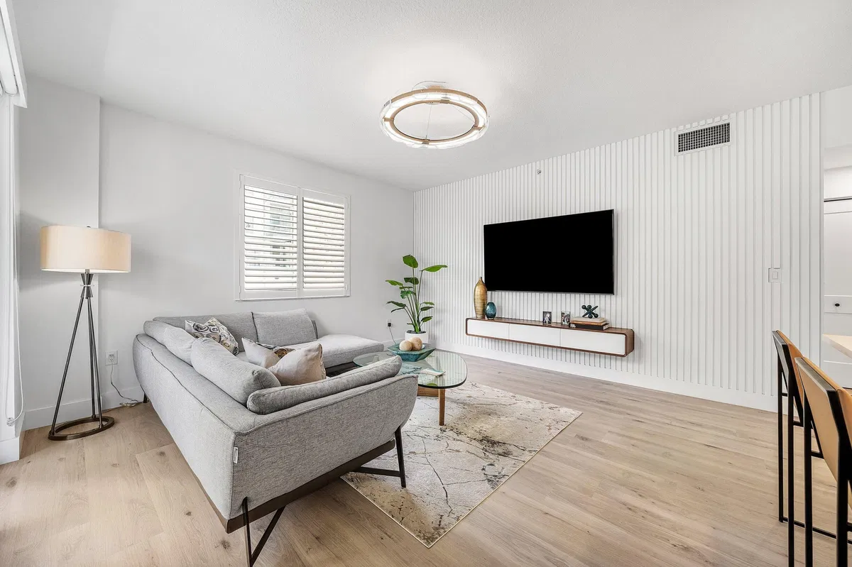 Pineapple Grove Village Condominiums Unit 1209 photo 13