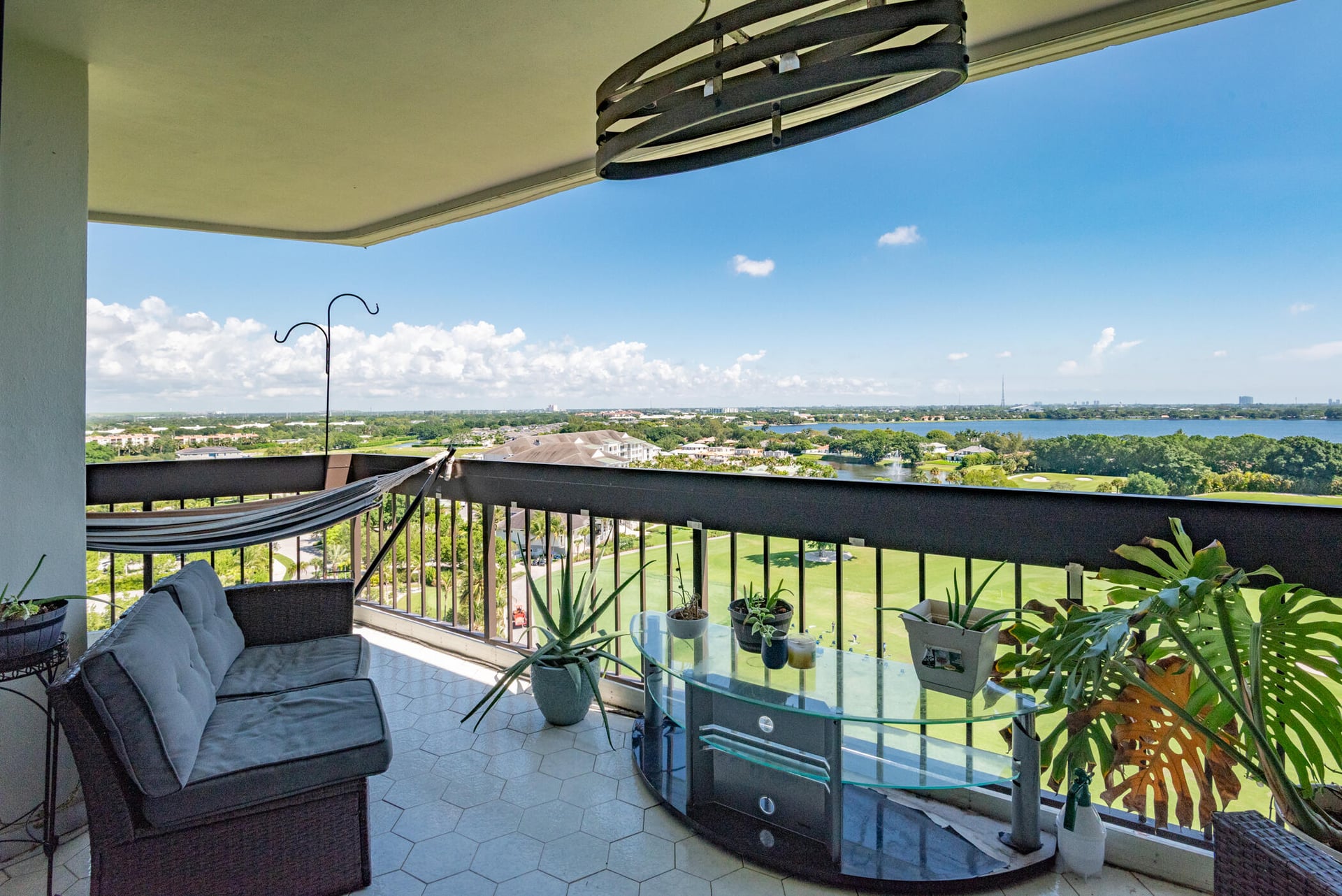 Presidential Estates Unit 1401 photo 25