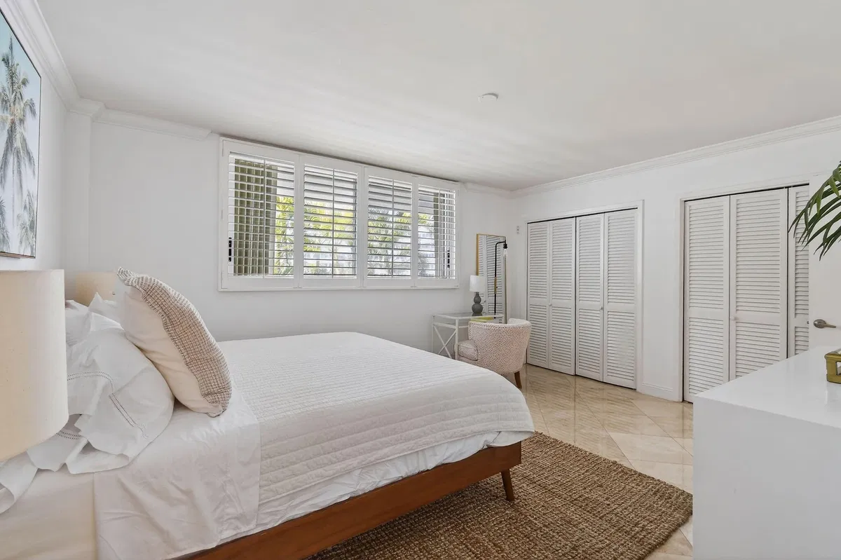 Unit 2030 photo 22