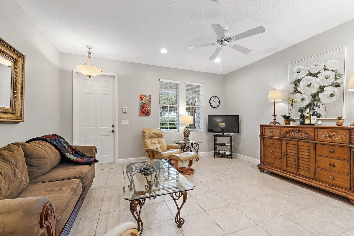 Evergrene Palm Beach Gardens Residence photo 10